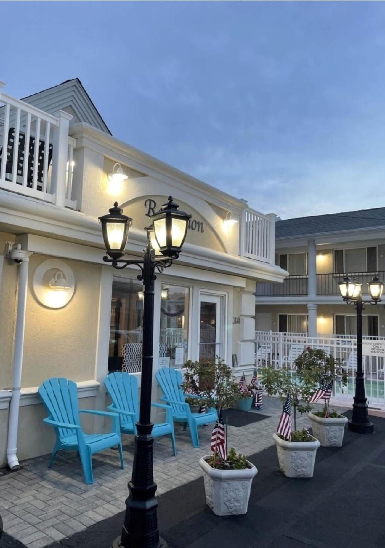 The Lamplight Inn Лавалетт Экстерьер фото